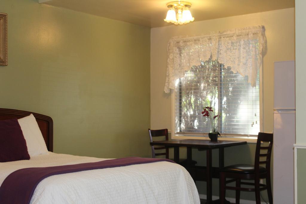 El Rancho Motel Bishop Esterno foto